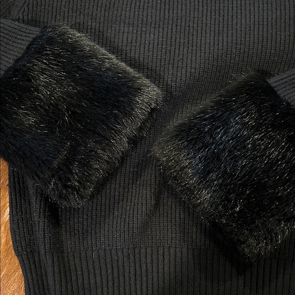 Stella & Lorenzo Faux Fur Cuff Sweater - Picture 8 of 8